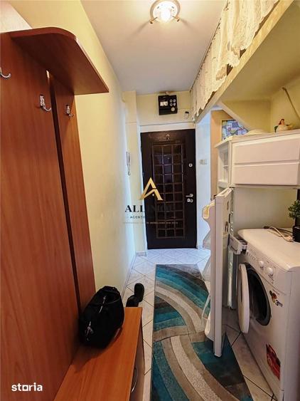 Apartament cu 2 camere în Peneș Curcanul