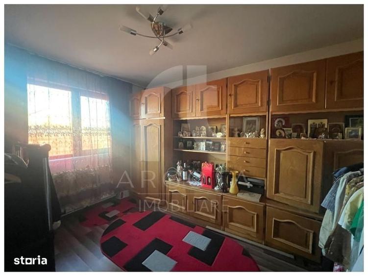 Casă cu 4 camere în Spătaru