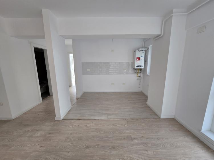 Apartament cu 2 camere semidecomandat în Galata