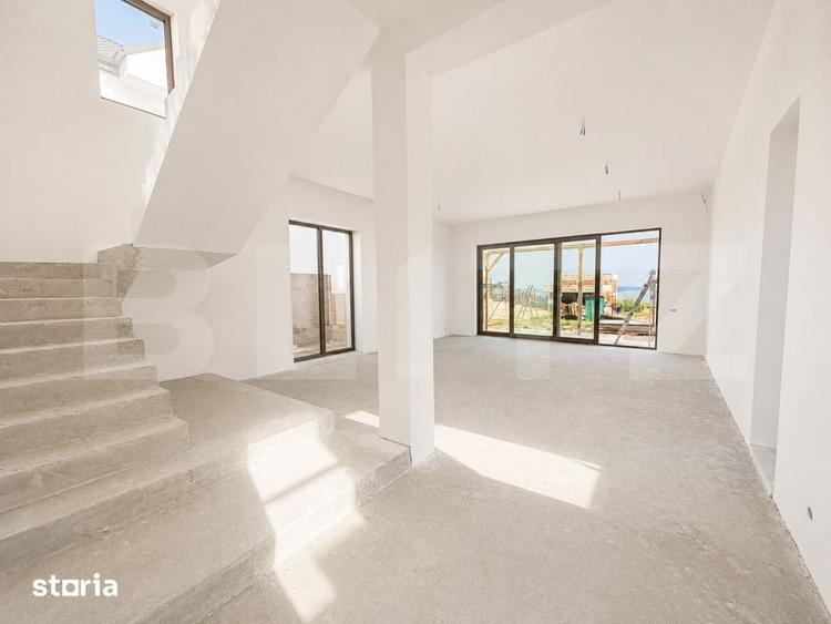 Casă cu 5 camere cu Teren 785 Mp în Feleacu