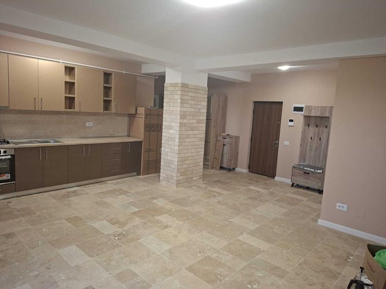 Apartament cu 2 camere decomandat în Morilor
