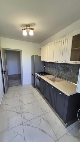 Apartament cu 2 camere decomandat, mobilat în Vișani