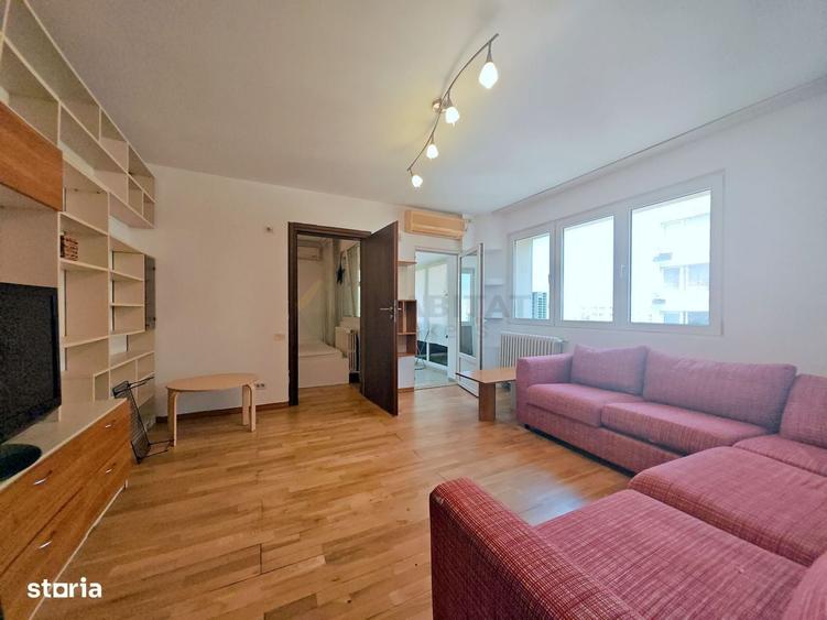 Apartament cu 3 camere semidecomandat în Titan