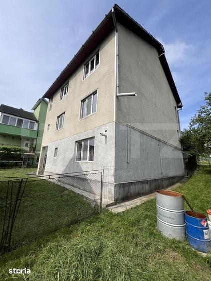 Casa pe 3 nivele si 13 arii teren - 14