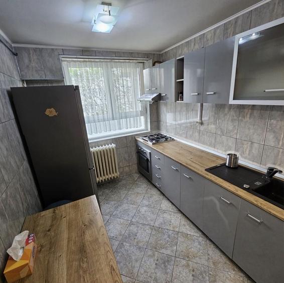 Apartament cu 2 camere semidecomandat în Titan