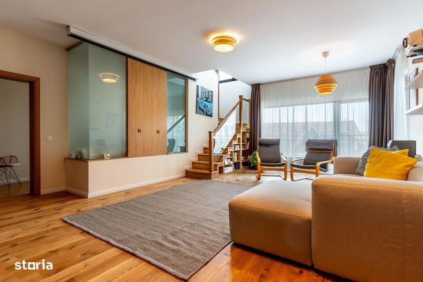 Apartament cu 3 camere în Hașdeu