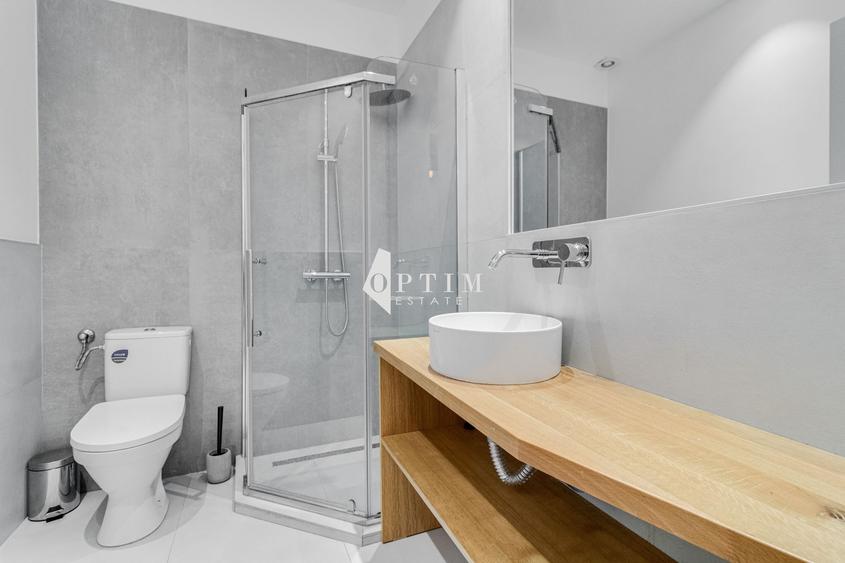 Casă individuală cu 7 camere cu Canalizare în Exterior Est