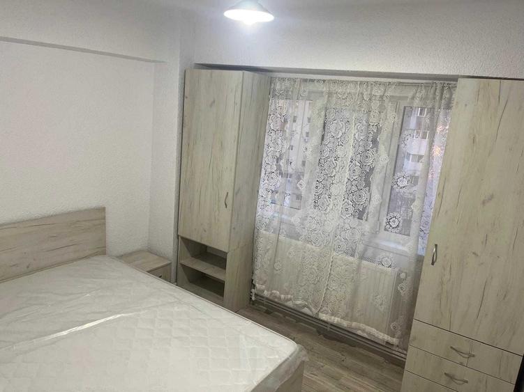 Apartament cu 3 camere decomandat în Ultracentral