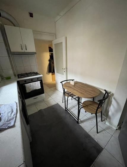 Apartament cu 2 camere decomandat, mobilat în Sălaj