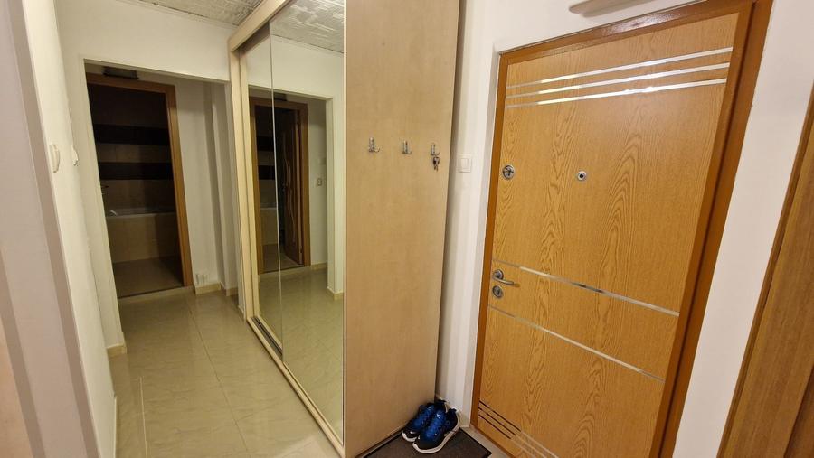 Apartament cu 2 camere decomandat în Rahova