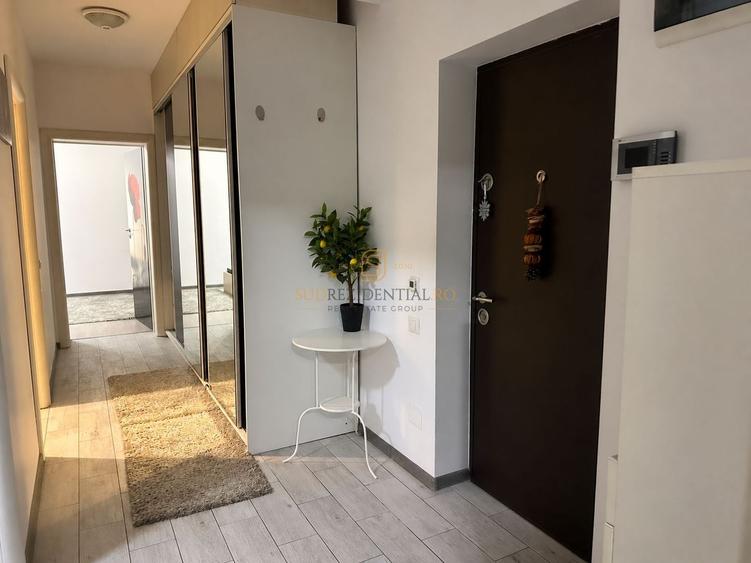 Apartament cu 2 camere decomandat, mobilat în Sud