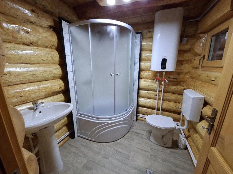 Casă cu Teren 1000 Mp în Urleta