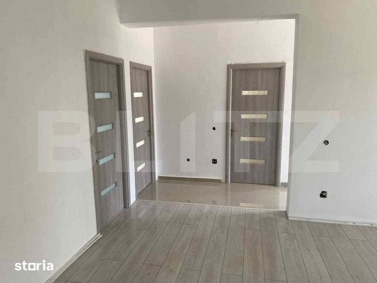 Casă cu 4 camere cu Teren 300 Mp în Malu Mare