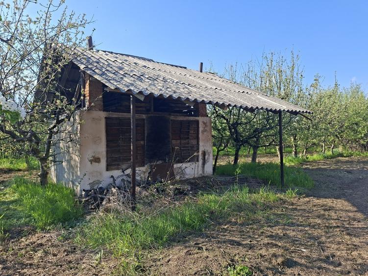 CASA, Livada Samburesti, langa Dragasani, apoape de Pitesti - 3