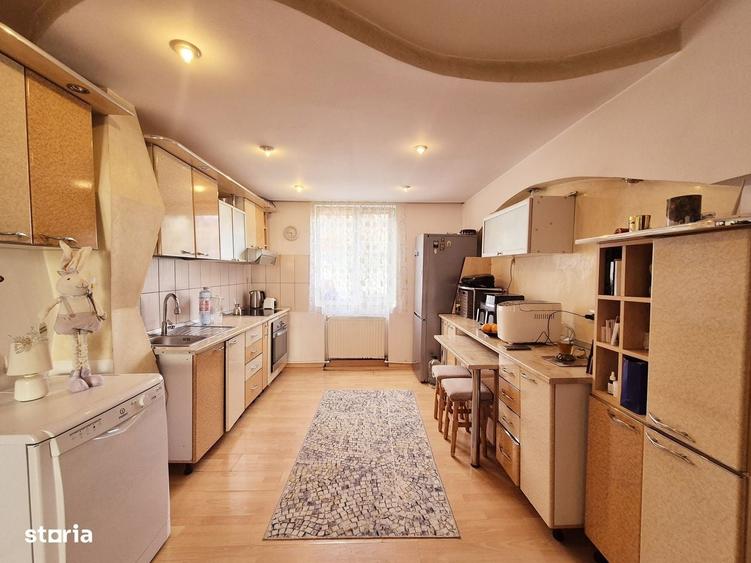 Apartament cu 4 camere, boxa si loc de parcare, Precista - 16