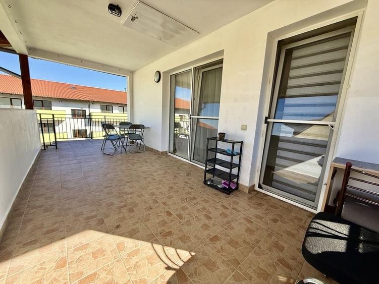 Apartament cu 2 camere decomandat în Florești