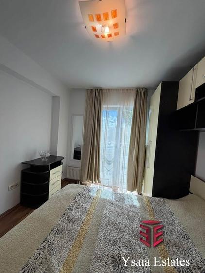 Apartament cu 3 camere decomandat în Universitate