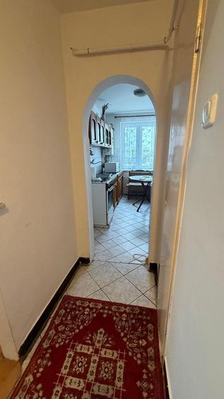 De inchiriat apartament cu 2 camere pe termen lun, complet mobilat si utilat - 6