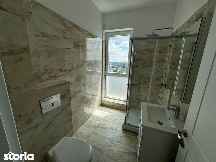 Garsoniera cu balcon ?i lift in Titan, Sector 3 - 4