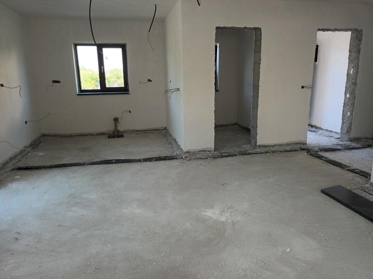 Casa noua, P+E, 5 camere, 2 bai, terasa, teren 400mp, in Lilieci, strada Rozelor - 5