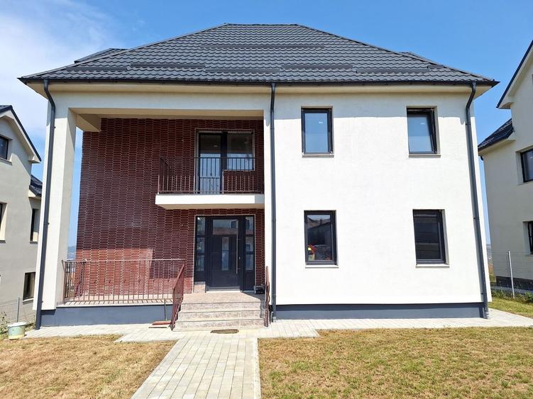 Case individuale, 180 mp utili, luminos si retras, zona Bonas, Dezmir - 17