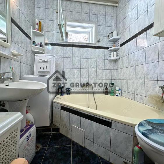 Casa de vanzare in centrul localitati Gurbediu. - 5