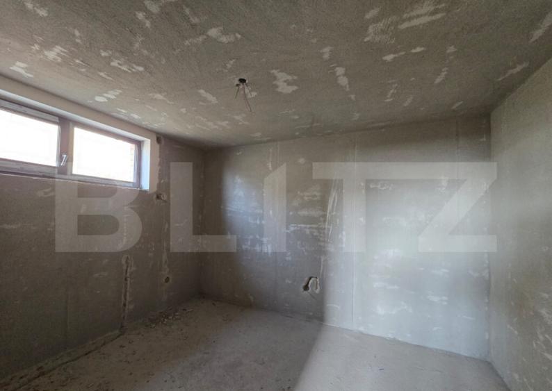 Duplex semifinisat, zona Dambul Rotund, priveliste spre ora - 22