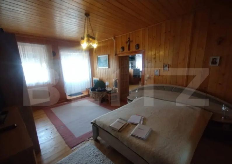 Casa 4 camere,200mp,teren 3000 mp,zona Livezile - 3