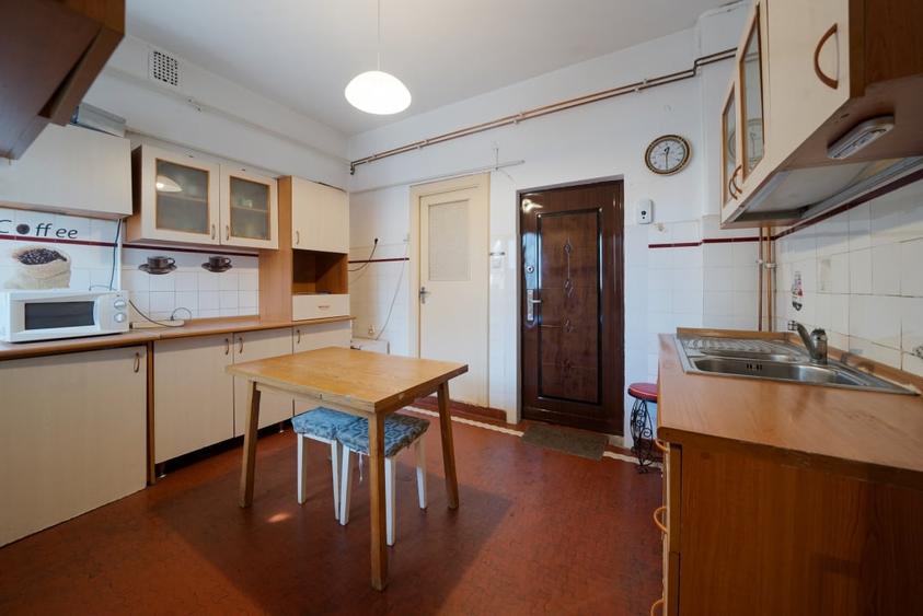 Reședință 173mp*Etaj 2/2 in vilă interbelică*5 camere-3 bai*Credit ipotecar - 16