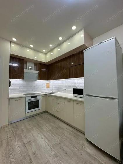 Garosniera de inchiriat in zona Tractorul - 2