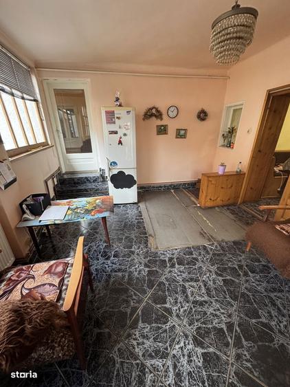 Casa de vanzare Ora?tie, zona centrala - 8