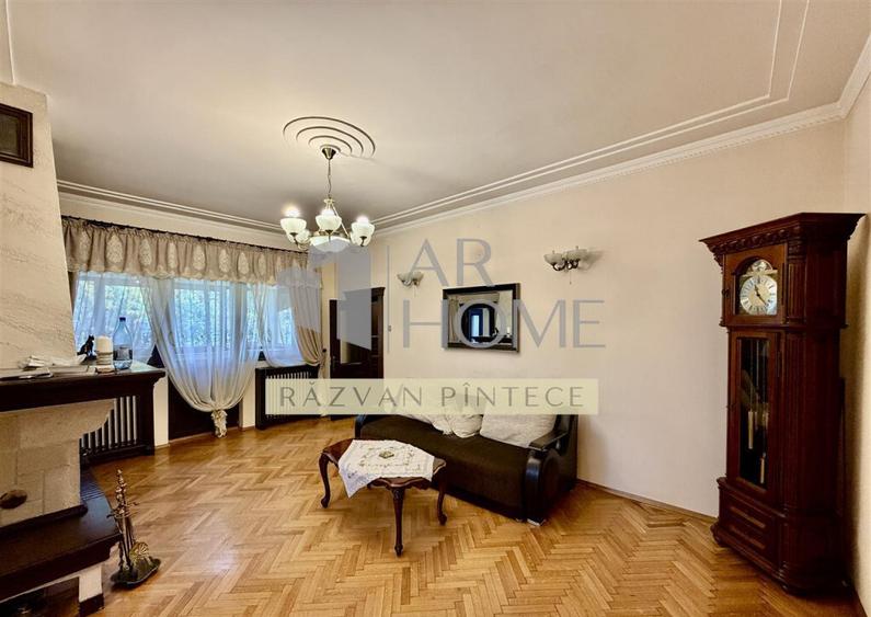 Vila D P 1E, 11 camere, Bulevard, Ploiesti - 18