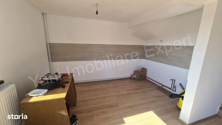 Casa + 3582 mp teren de vanzare in comuna Corbi, judet Arges - 18