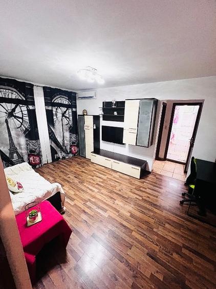 Proprietar Închiriez Apartament 3 camere complet utilat - 1