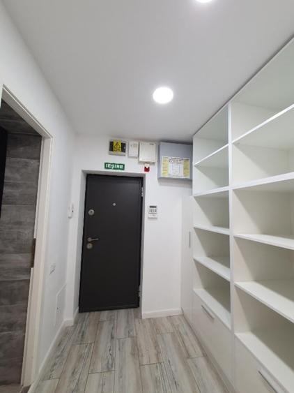 Garsonieră decomandată în Baba Novac