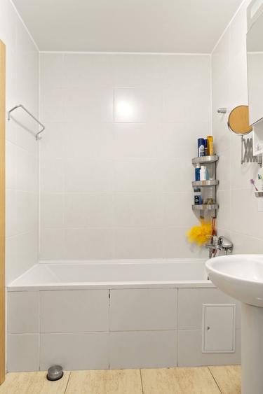 Basarabia adiacent -Hercesa Vivenda -2 camere - 8