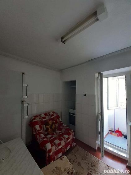 Vand garsoniera decomandata, 37 mp utili - 5