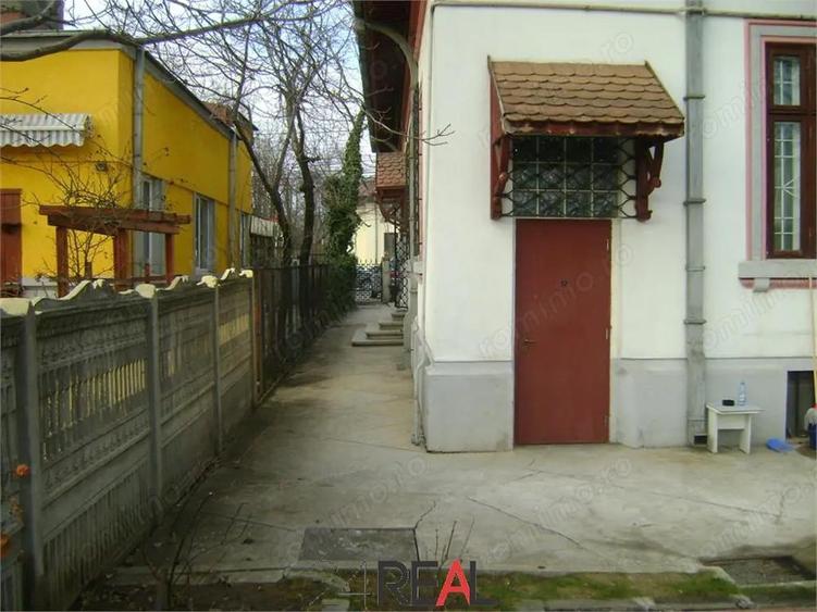 Inchiriere spatiu pretabil zona educationala sau medical - 2