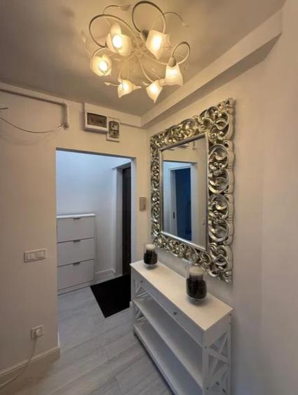 Apartament 3 camere Centrul Civic etajul 2 - 7