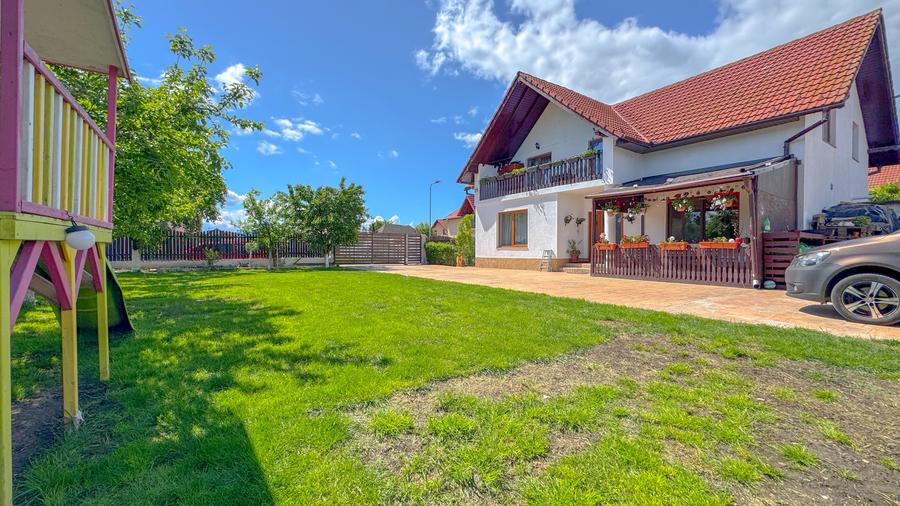 Casa de poveste in Bod, teren 578 mp si suprafata utila 160 mp - 2