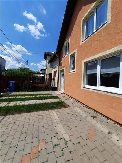 Casa cu 4 camere,105 mp, situata in cartierul Europa! - 18