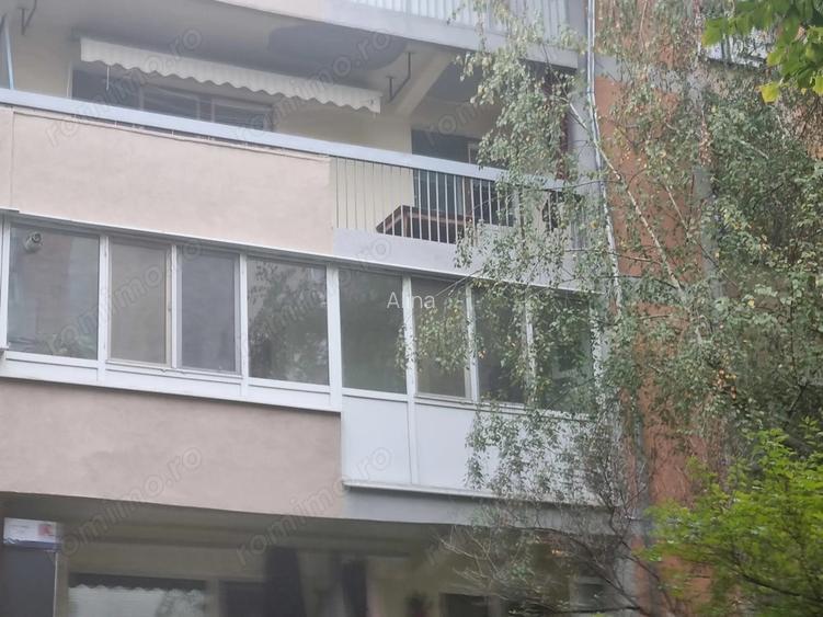 Vanzare apartament 3 camere Vanzare apartament 3 camere