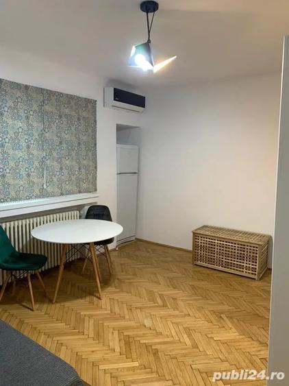 Garsoniera ultracentral piata romana- Ase - 5