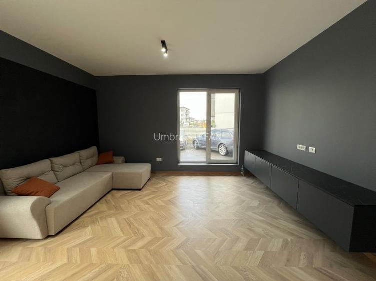 Apartament de vânzare,Com Giroc,la parter ,cu parcare,tot mobilat cu terasă 30 m
