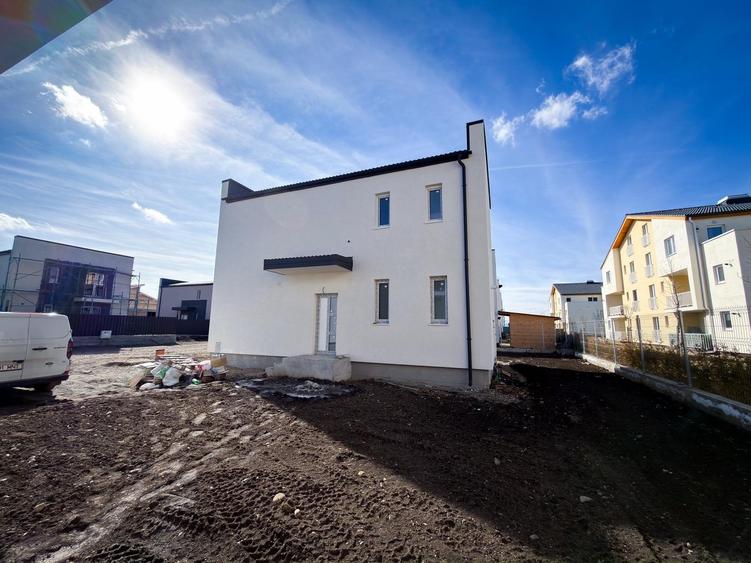 Casa Individuala Cu Toate Utilitatile Sanpetru - 8