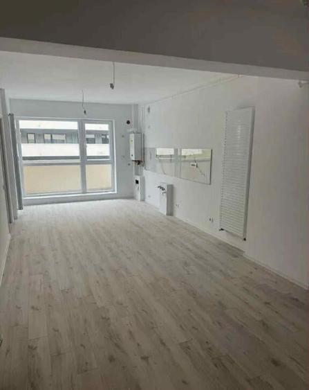 Apartament 2 camere, decomandat - zona Tractorul - 4