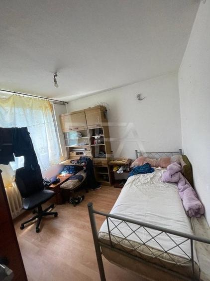 4 camere, Titan, decomandat, centrala, et. 4, 83mp, metrou, boxa - 1