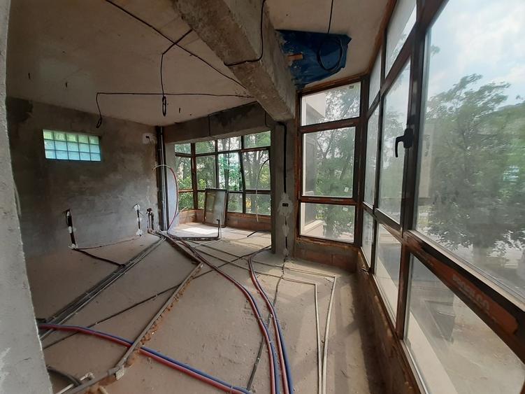 Cladire birouri D+P+E+M in zona Titan - 8