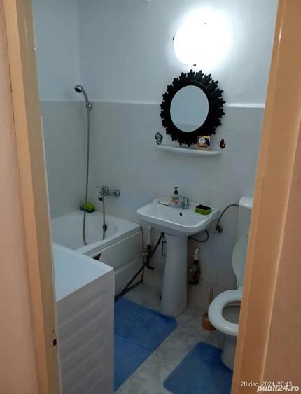 Garsoniera Nord , r-uri , mobilata si utilata ,etaj 2 , - 2