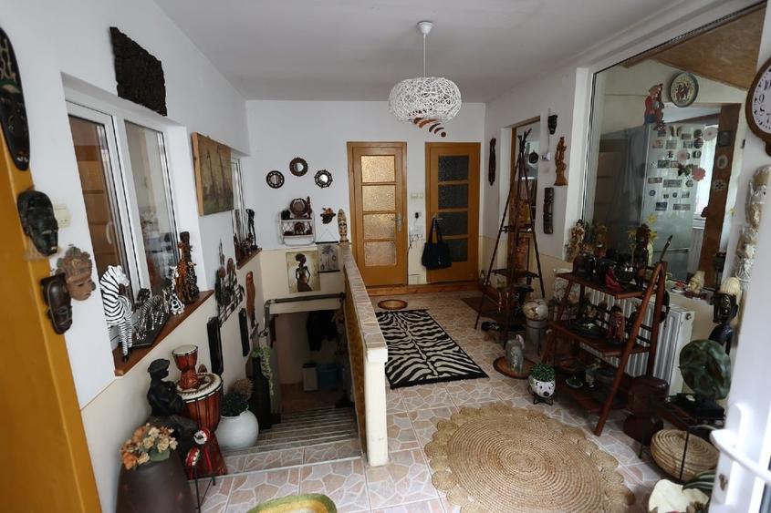 Casa de vanzare in Resita, zona muncitoresc - 9